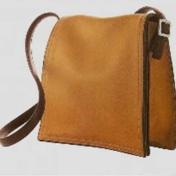 Coach Flap Top Camel And Brown Leather Shoulder Bag - Picture 1 of 7